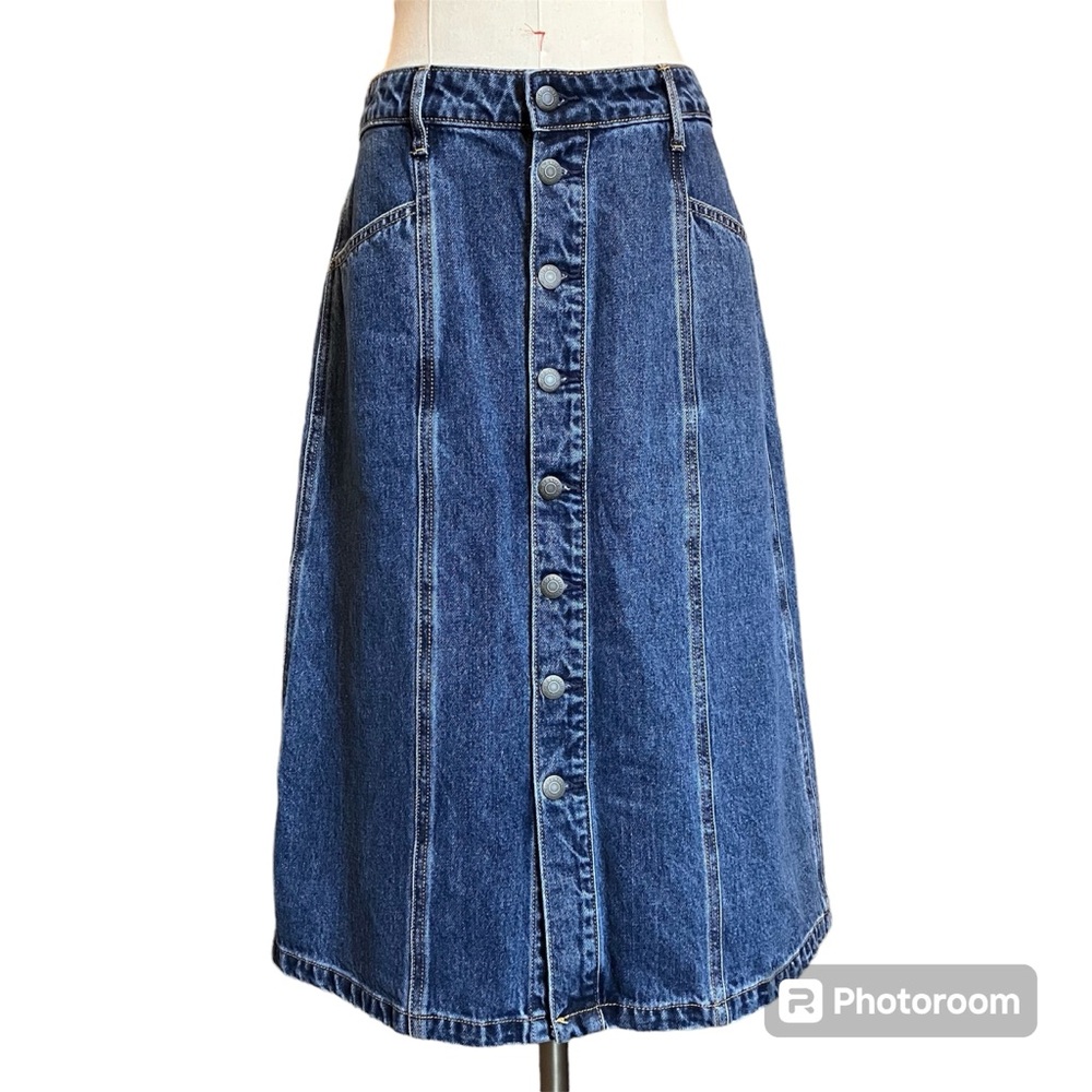 Old Navy Women’s Denim A-line Midi Skirt size 6